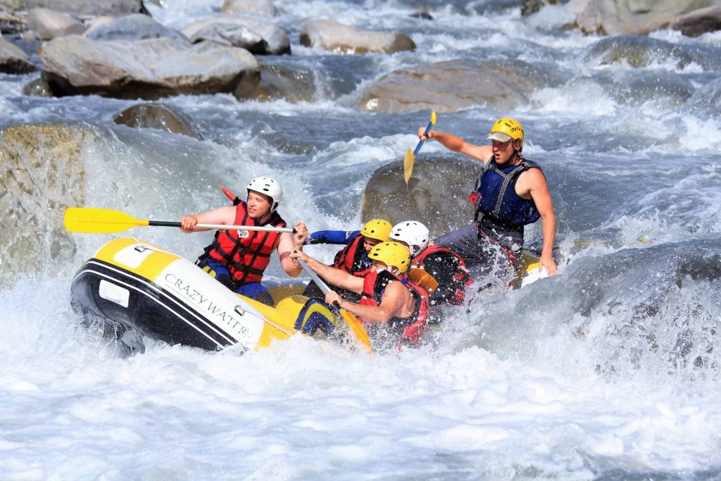 Raft Ubaye en été sur le parcours sports