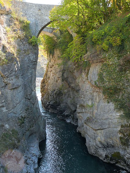 Randonnée des Gorges de l'Ubaye le pont roman