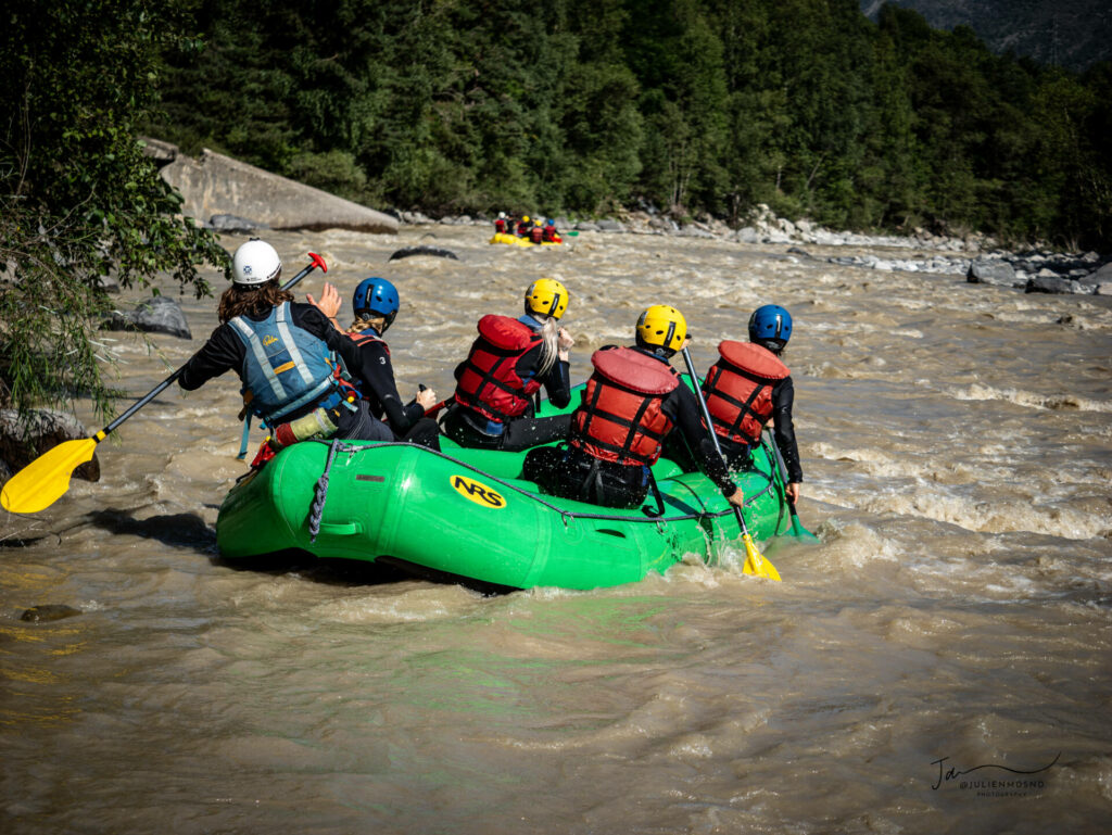 rafting sous la pluie dans les alpes de haute Provence
