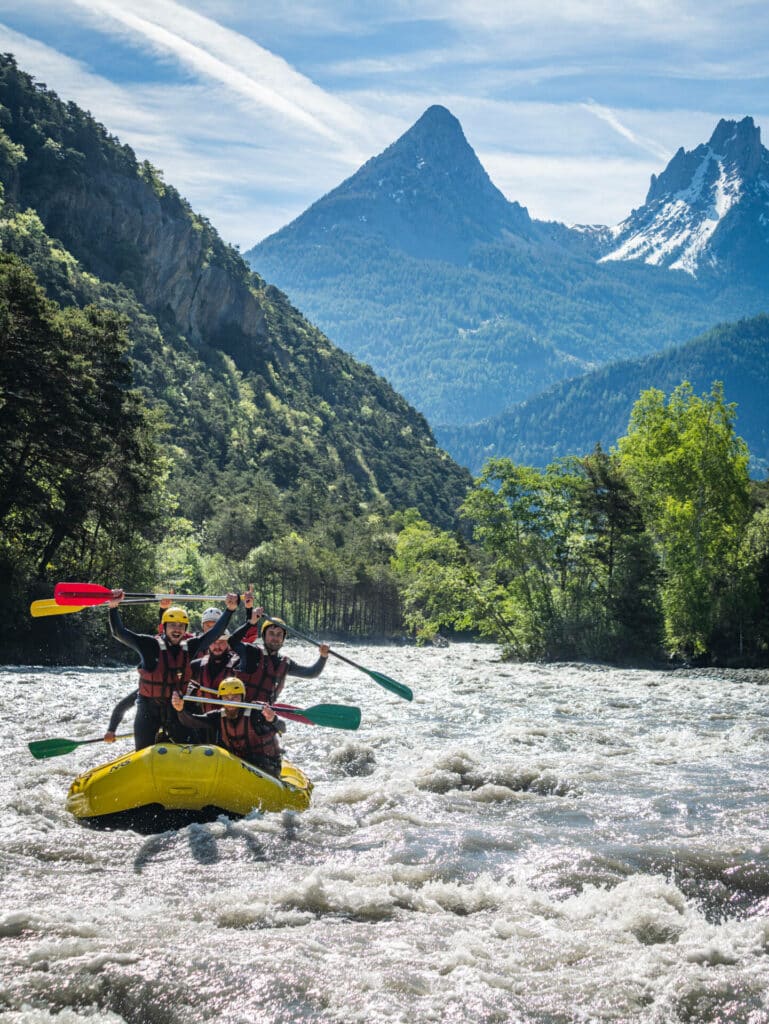 paysage de la rivière Ubaye en rafting